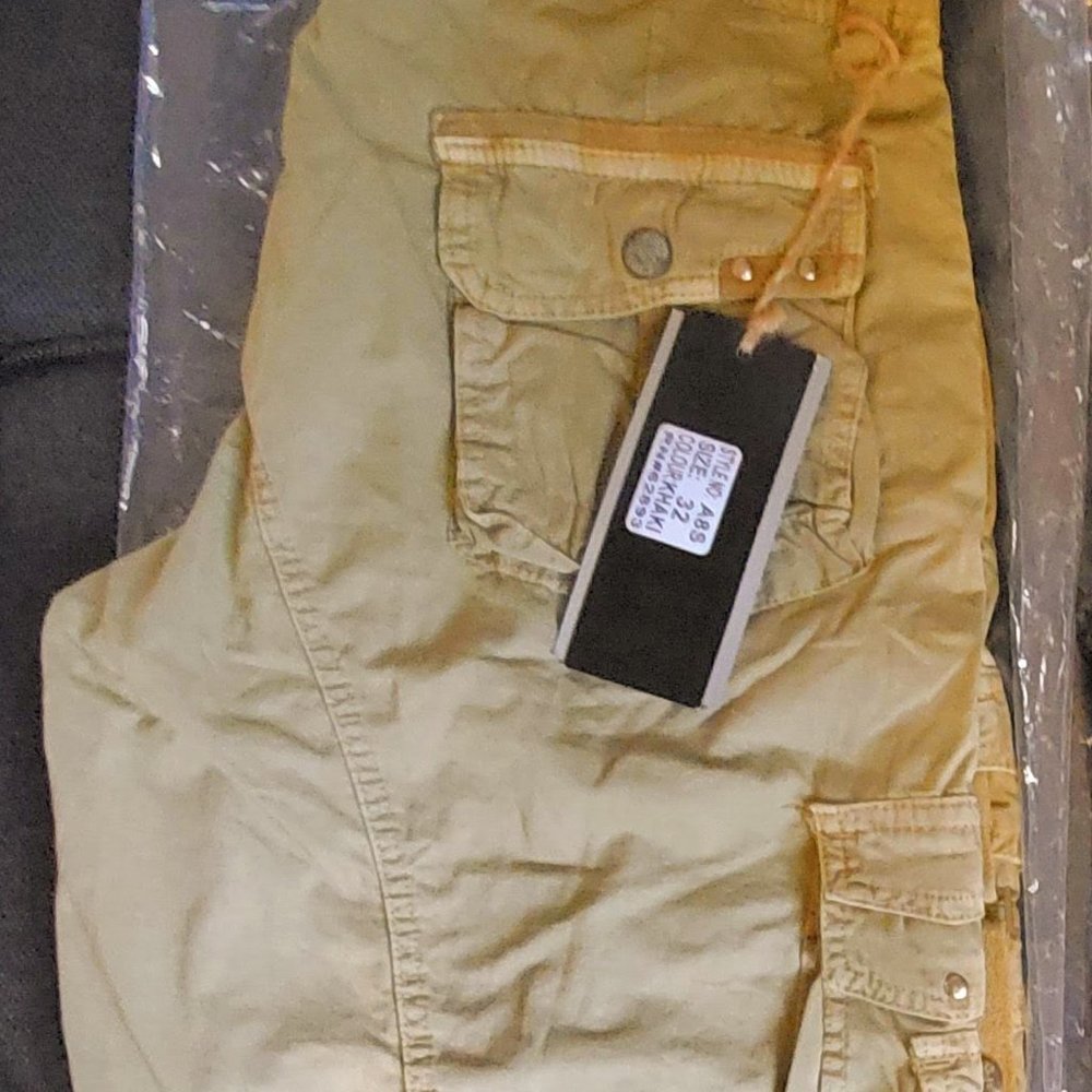 Stone Touch Men's size 32 Khaki Shorts